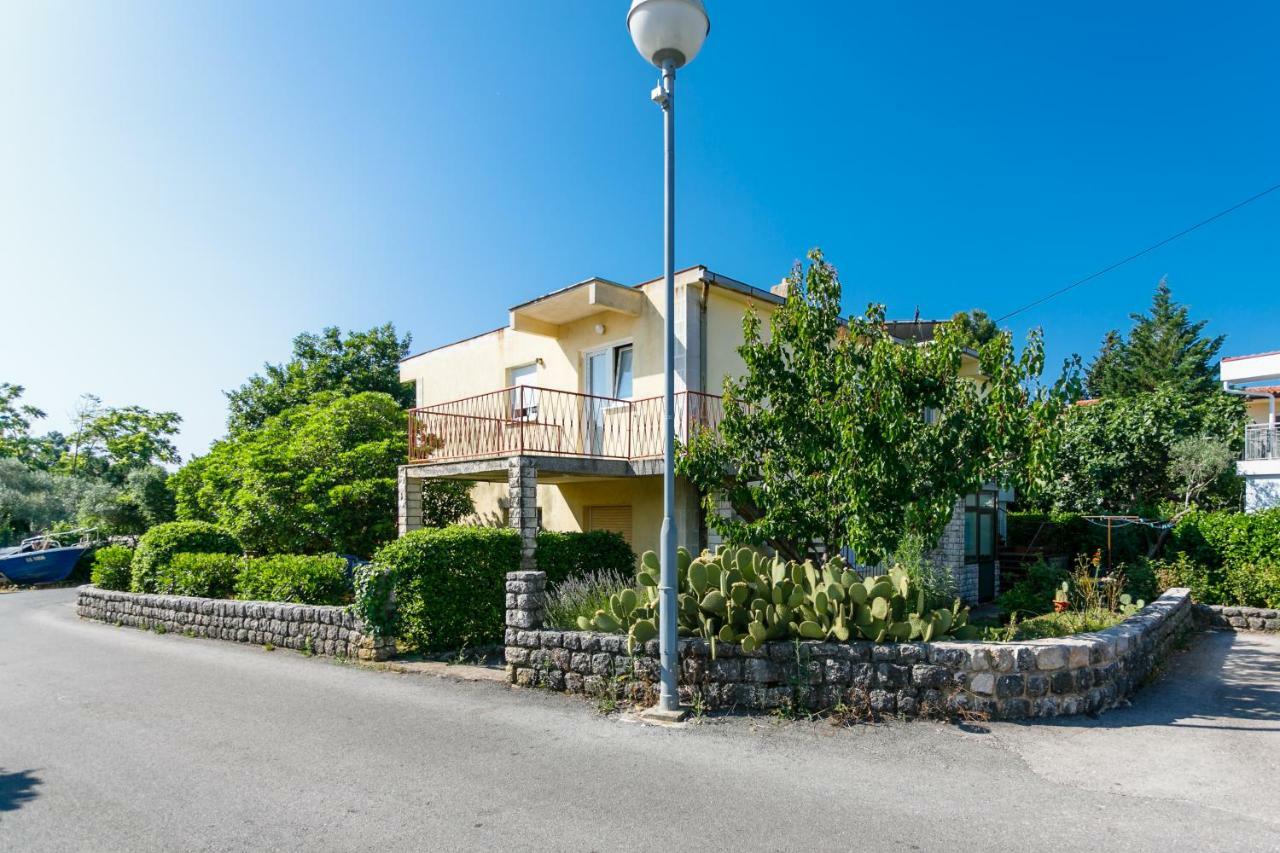 Apartman Jezevac Krk Town Dış mekan fotoğraf