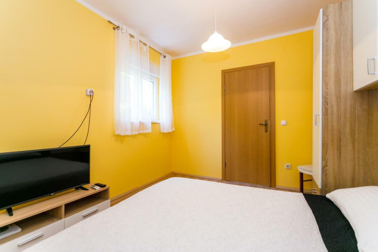 Apartman Jezevac Krk Town Dış mekan fotoğraf